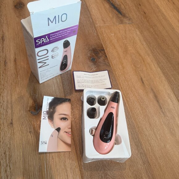 Spa Sciences MIO Diamond Tip Microdermabrasion Exfoliator & Pore Extractractor - Picture 2 of 12